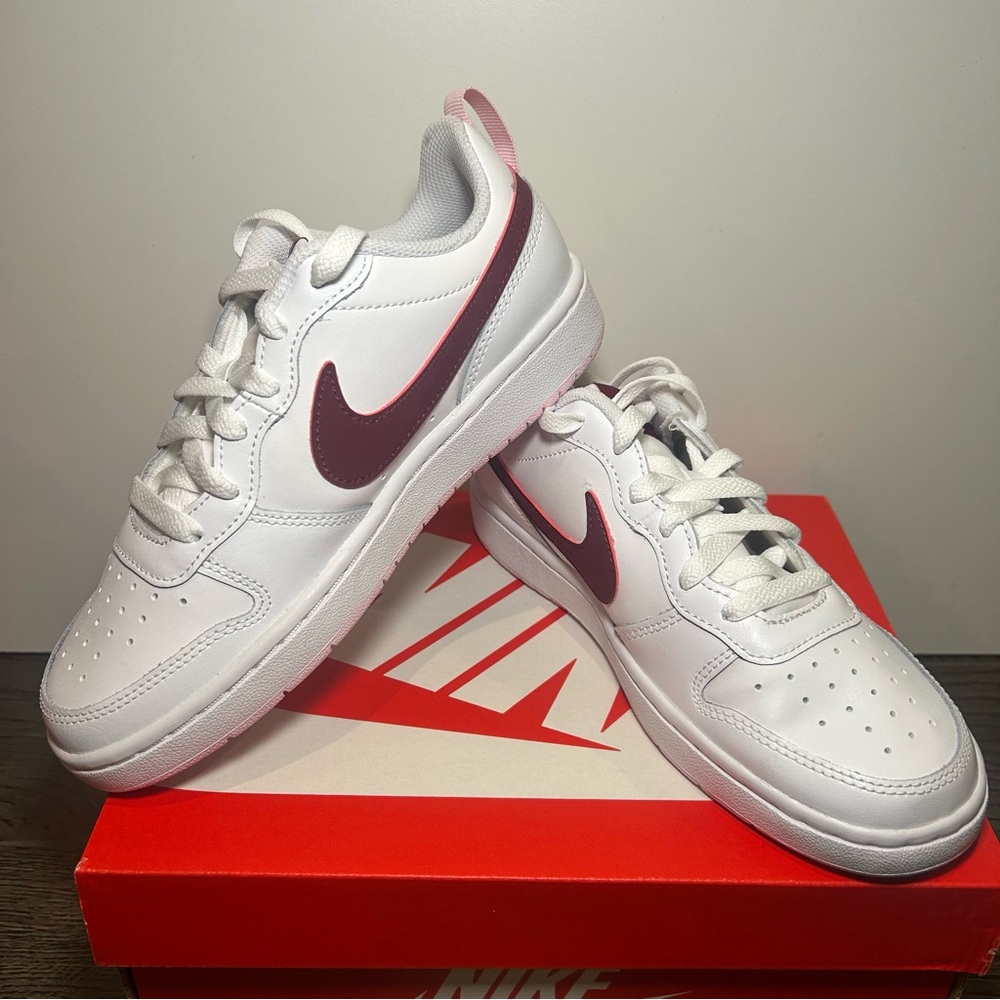 Nike White and Pink Sneakers 4Y